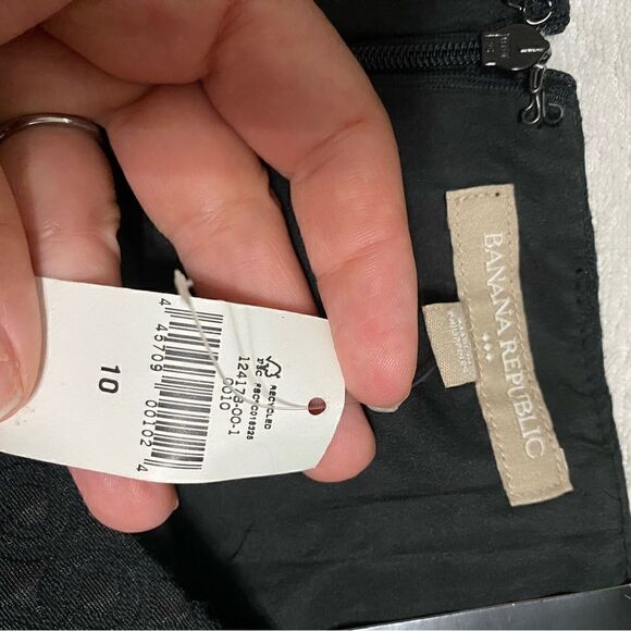 NWT Banana Republic Circular Jacquard Black Skirt - Picture 5 of 11